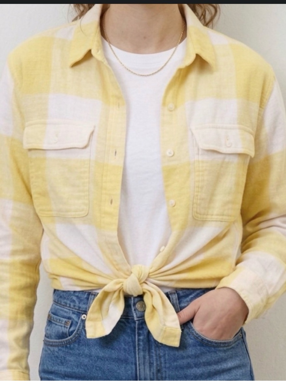 American Eagle XS-L fit women’s yellow/white plaid button down casual sh…